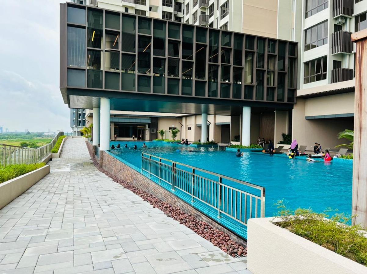 Apartment Bali Next To Atlantis